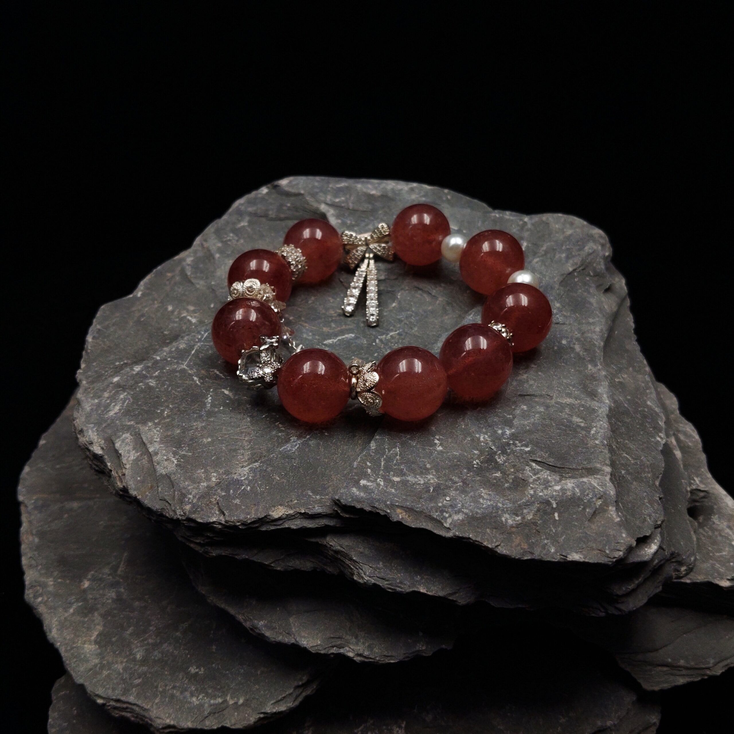 16mm strawberry quartz artificial pearl, 14k gold plated, 72 grams, 16cm 17cm in diameter.